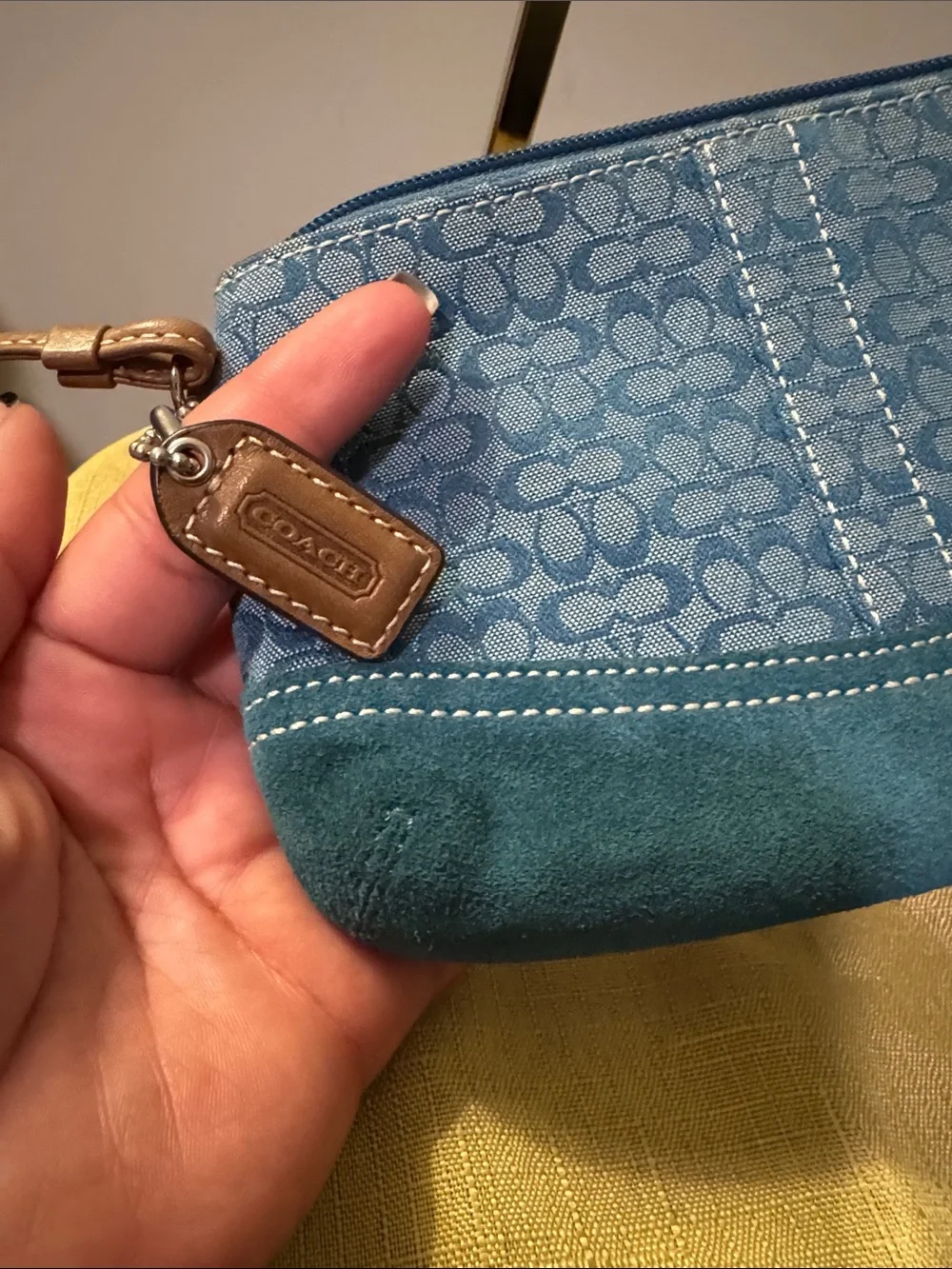 Vintage Coach Y2K wristlet